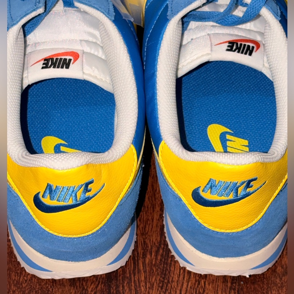 Nike size 13 - Picture 10 of 15